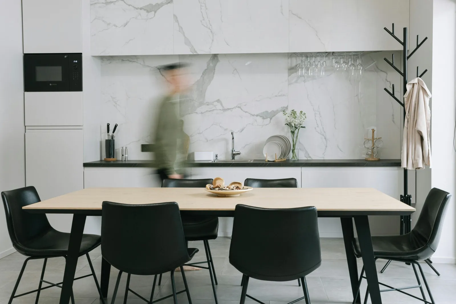 Cocina y comedor armonizados